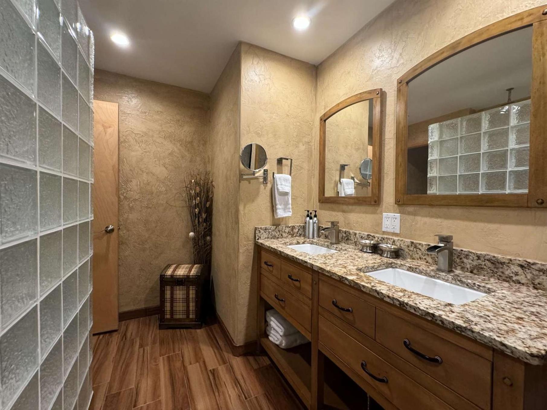 Best Location In The Heart Of Lions Head, Ski Lockers, Jacuzzi And Pool Vail Εξωτερικό φωτογραφία